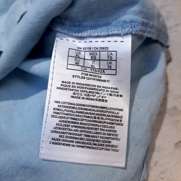 GUESS | Pastel faded blue & white stars sleevless collared button up shirt - Picture 9 of 9